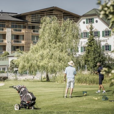 Das Alpenresort Schwarz gewann den Aktiv Hotel Award 2021 in der Kategorie Golf.