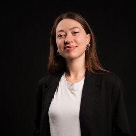  Anna Lobzhanidze