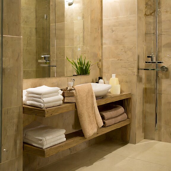 Bad-Wellness-Bereich